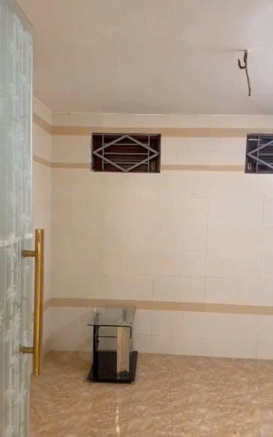 Cho thuê nhà Bạch Mai 81m2 x 1 tầng x 3 ngủ, 1 vệ sinh, 12 Triệu - Ảnh 4